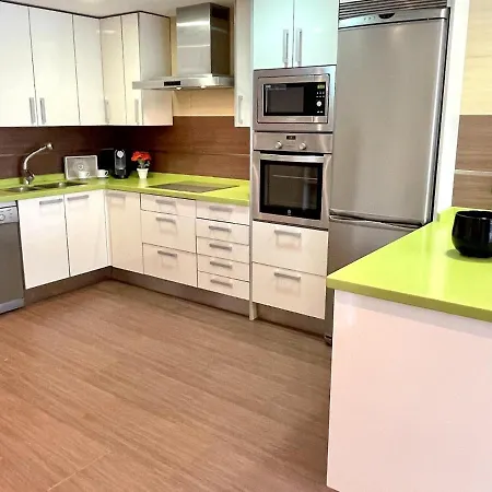 Apartbeach Europeos Junto Playa Climatizado Con Gran Terraza Y Muy Luminoso Apartment La Pineda